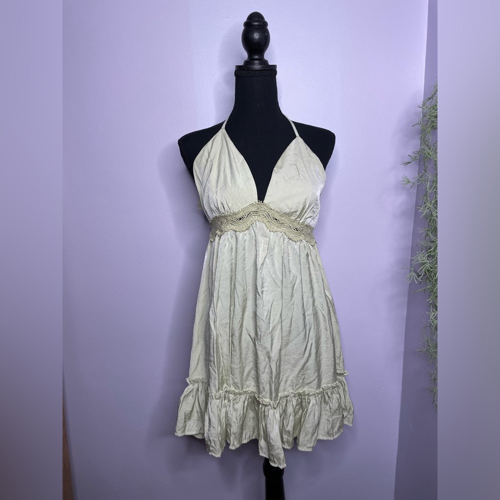 Dress - Picture 7 of 12